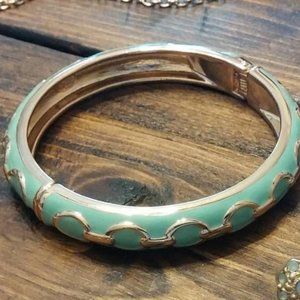 Premier Designs Pistachio bracelet